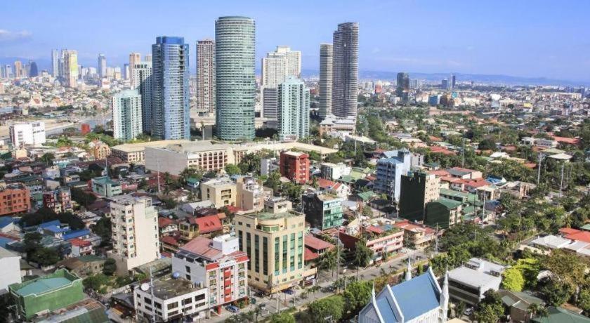 Bermuda Hotel Mandaluyong Bagian luar foto